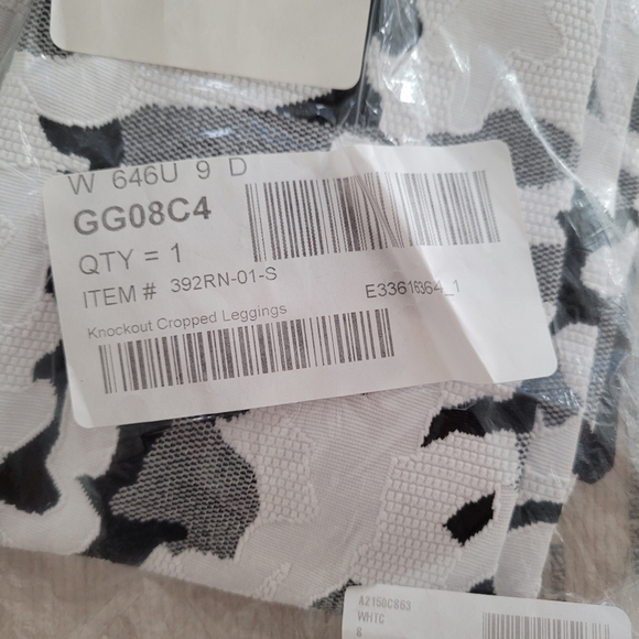 KORAL knockout cropped Leggings - Picture 3 of 3